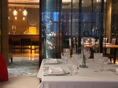 -圣丰索菲特·法国餐厅