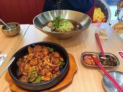 -小木屋拌饭(鞍山景子街小商品城店)