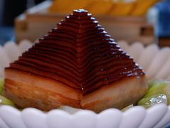 金牌扣肉配玉米饼-杭州西子湖四季酒店·金沙厅