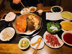 -纸盐河码头火锅(十八梯店)