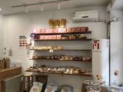 -雀食面包店(钟楼店)