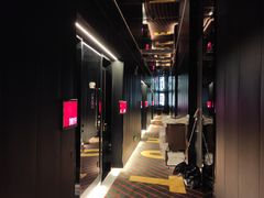 -稳电竞酒店(桥北泰冯路地铁站店)