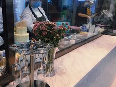 -莎琳娜食品有限公司·蛋糕店