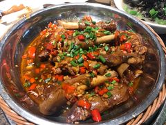 -二厨·吊桥小院·脆皮烧鸡公·本地农家菜(沿江西路店)