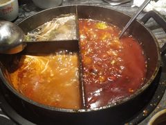 -热火朝天鲜切牛肉火锅(南强街巷店)