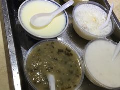 -百花传统甜品店(原址店)