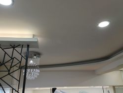 -蕾特恩祛痘•皮肤管理