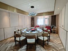 -鼎记酒楼(雁南一路店)