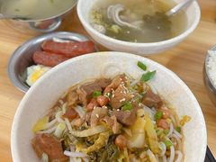 -吴记老字号辣汤饭