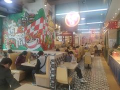 大堂-明腾壹间茶餐厅(新都会花园广场店)