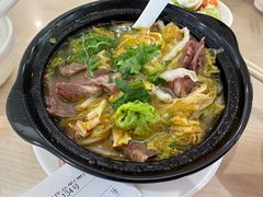 -闫家驴肉老店(华电一校店)