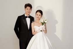 -喜爱高定婚纱摄影