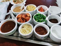 -朝伟清真铜瓢牛肉馆(三十年老·店)