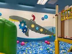 -莫莉幻想儿童乐园(武汉经开永旺店)