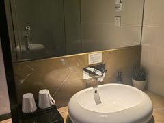 -天港漫非酒店(宁波火车站联丰路店)