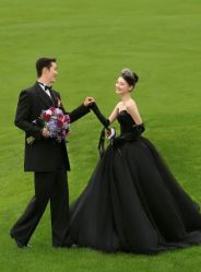 -雪中彩影婚纱摄影·微光艺术中心