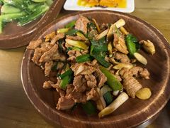 -隔壁老王·家常云南菜(花巷店)