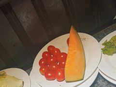 -钱小奴创意自助餐厅·原切谷饲安格斯畅吃(宁波奉化银泰店)