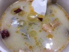 -金诚张妈妈羊汤·驴肉火烧(旧宫佳和园店)