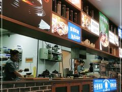 -诗爷牛尾汤(大坪英利店)