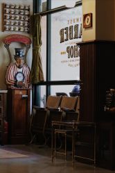 -IMUSE BARBER SHOP