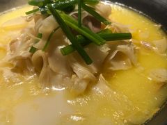 -蜜桃餐厅·伴山(湖滨商业街店)