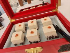 -品海楼·大连海胆锅贴馆(东港店)