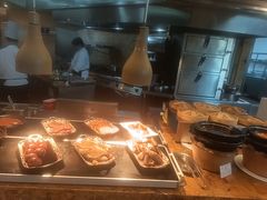 -怡聚轩全日制自助餐厅(大中华喜来登酒店)