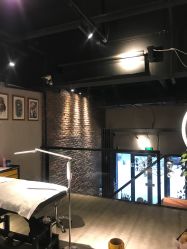 -鳌首刺青纹身 穿孔饰品店