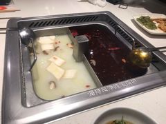 -海底捞火锅(玉桥商业广场店)