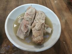 招牌肉骨茶-松發肉骨茶(牛车水店)