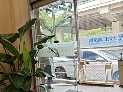 -上海仁爱医院口腔科 · 种植