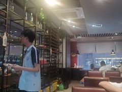 -韩大地海鲜自助烧烤城(黄兴路步行街店)