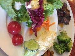 -羽深肉铺 Steak & Wine