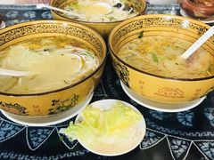 -桥香园云南过桥米线(金马碧鸡店)