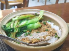 梅菜肉饼煲仔饭-波记美食煲仔饭蒸饭(客村店)