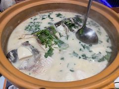 -松沪名灶·豆浆鱼头·新上海菜(飞航吾悦广场店)