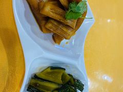 -鹏城人家海鲜酒家·23年老字号(较场尾店)