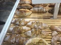 -焙丽拾光(麦凯乐直营店)