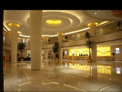 -慈溪白金汉爵大酒店
