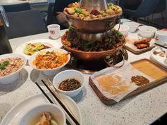 -老佛爷铜炉蛙锅(海岸城店)
