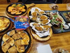 -老东镇啤酒屋海鲜加工·蒸汽海鲜·海鲜烧烤(台东店)