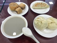 -聚德华天护国寺小吃(甜水园店)