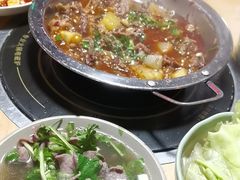 -大众跷脚牛肉馆·非遗传承单位(峨眉山店)