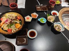 -山川小町·极番烧肉(新地假日广场店)