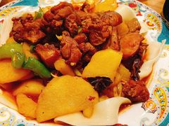 新疆沙湾大盘鸡-巴依老爷新疆美食(常营店)