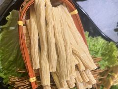 -湊湊火锅·茶憩(合生汇购物中心店)
