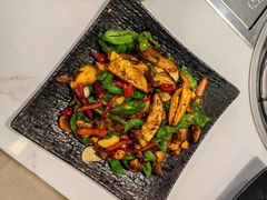 -蘑统田下·野生菌火锅