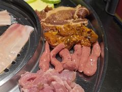 -哈哈碳都·牛肋条无限自助烤肉(宝龙店)