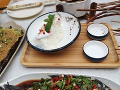-浮何烤铺(桐梓林店)